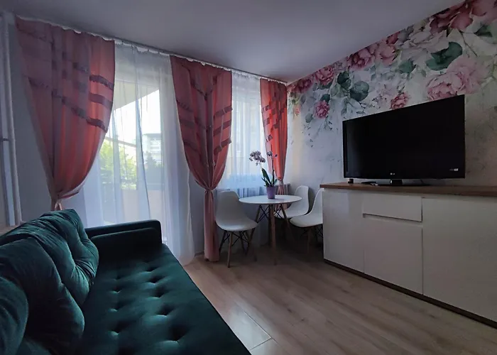 Kawalerka W Centrum Gdyni Lägenhet